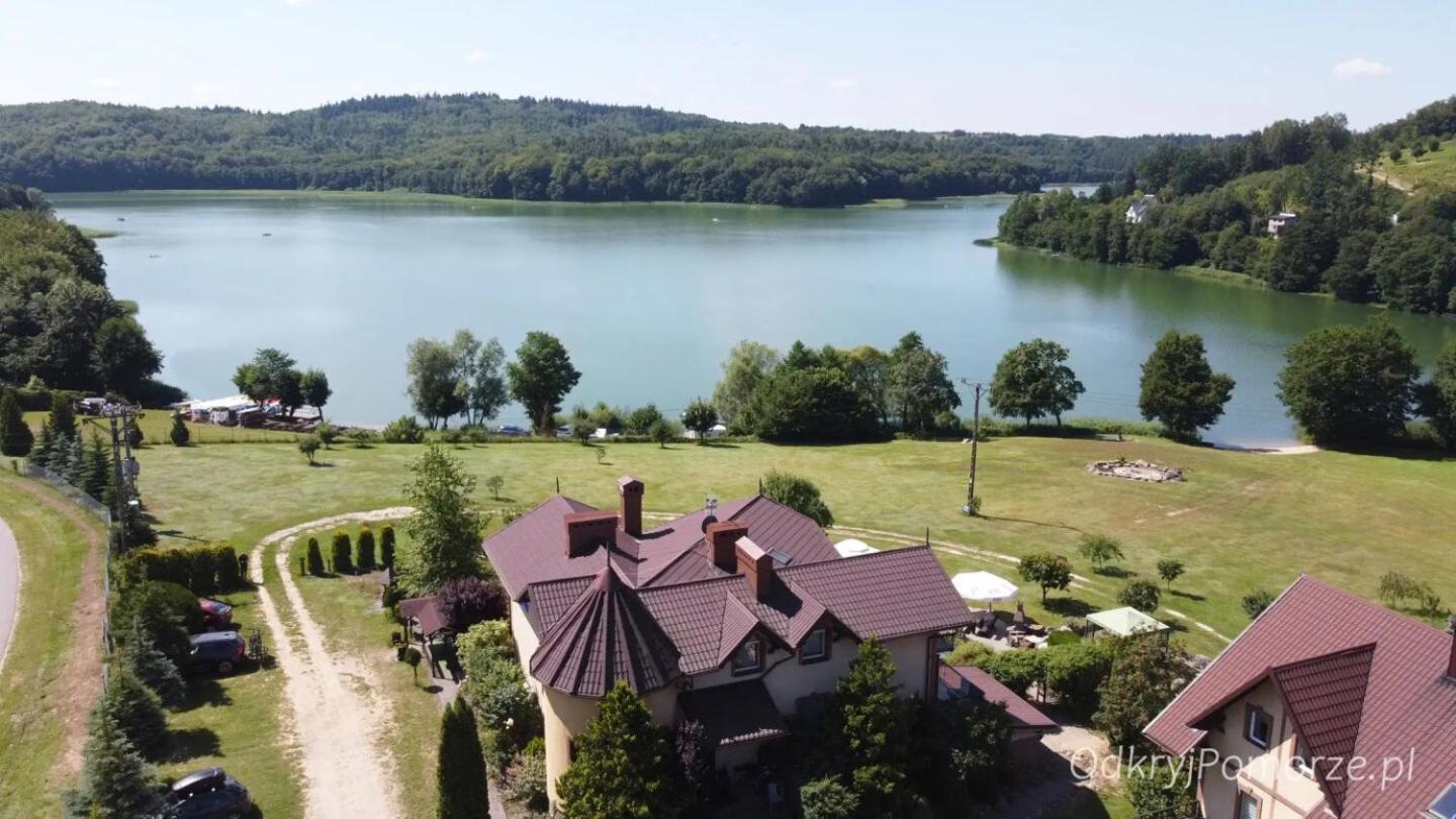 Pensjonat Nad Jeziorem Lakeside Brodnica Dolna 外观 照片