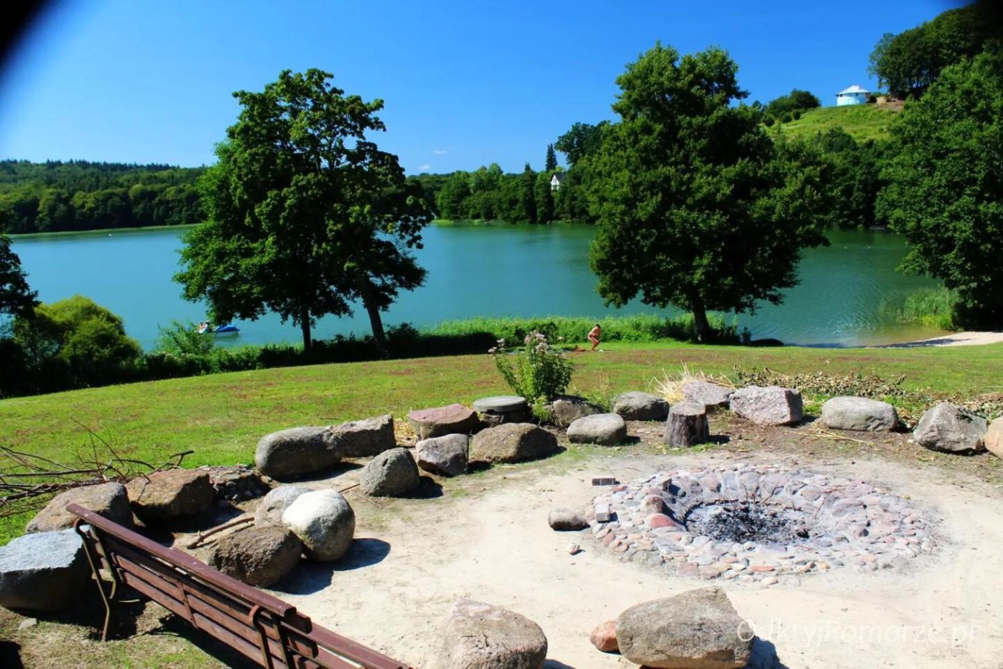 Pensjonat Nad Jeziorem Lakeside Brodnica Dolna 外观 照片